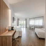 Hotel Hotiday Collection - 5*