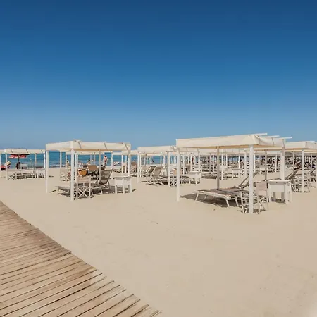 Hotiday Collection - 5* Tirrenia