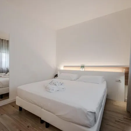 Hotiday Collection - Hotell Tirrenia