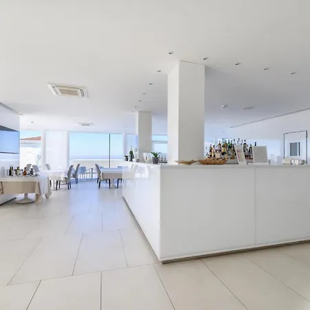 Hotell Hotiday Collection -