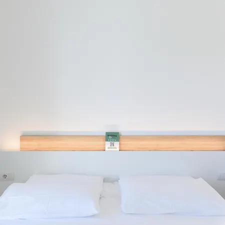 Hotiday Collection - Hotel 5*