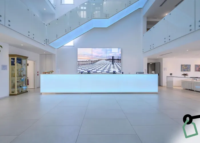 Hotiday Collection - Otel